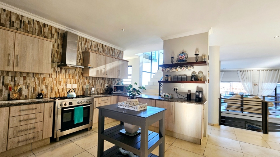 5 Bedroom Property for Sale in Dana Bay Western Cape